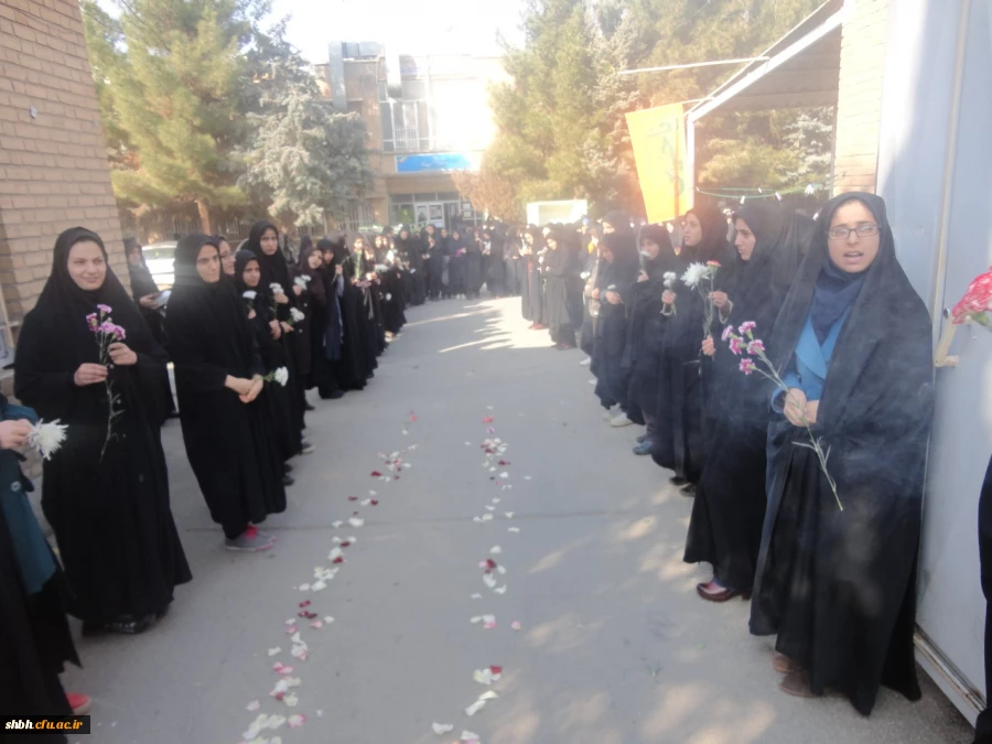 برگزاری مراسم روز دانشجو در پردیس شهید باهنر همدان با حضور مدرسین ودانشجویان  واجرای برنامه های متنوع