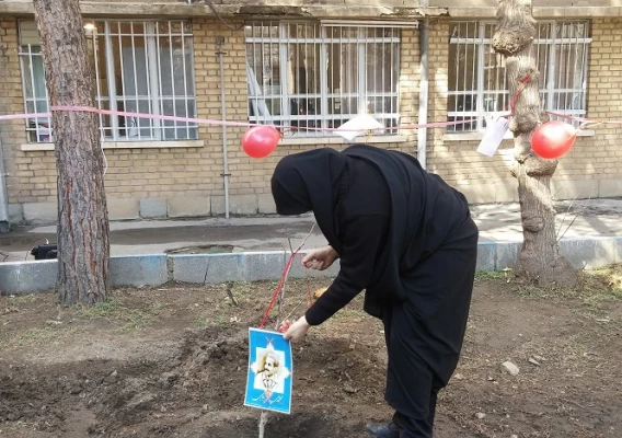 کانون سبک زندگی اسلامی و کانون هلال احمر به مناسبت هفته منابع طبیعی برگزار کردند