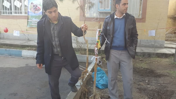 کانون سبک زندگی اسلامی و کانون هلال احمر به مناسبت هفته منابع طبیعی برگزار کردند