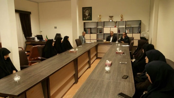 جلسه معارفه سرکار خانم کاووسی به عنوان حراست پردیس شهید باهنر