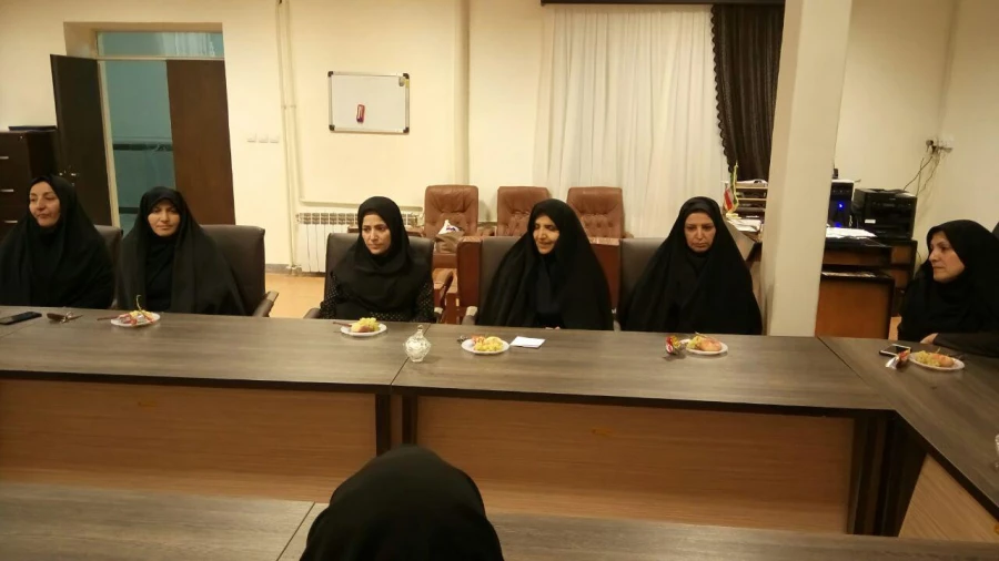 بازنشستگی خانم منوچهری