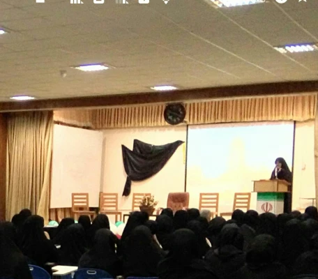 نشست مسئولان ودانشجومعلمان پردیس