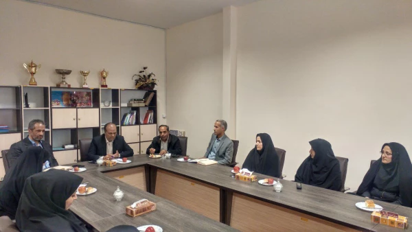 جلسه مسئولان